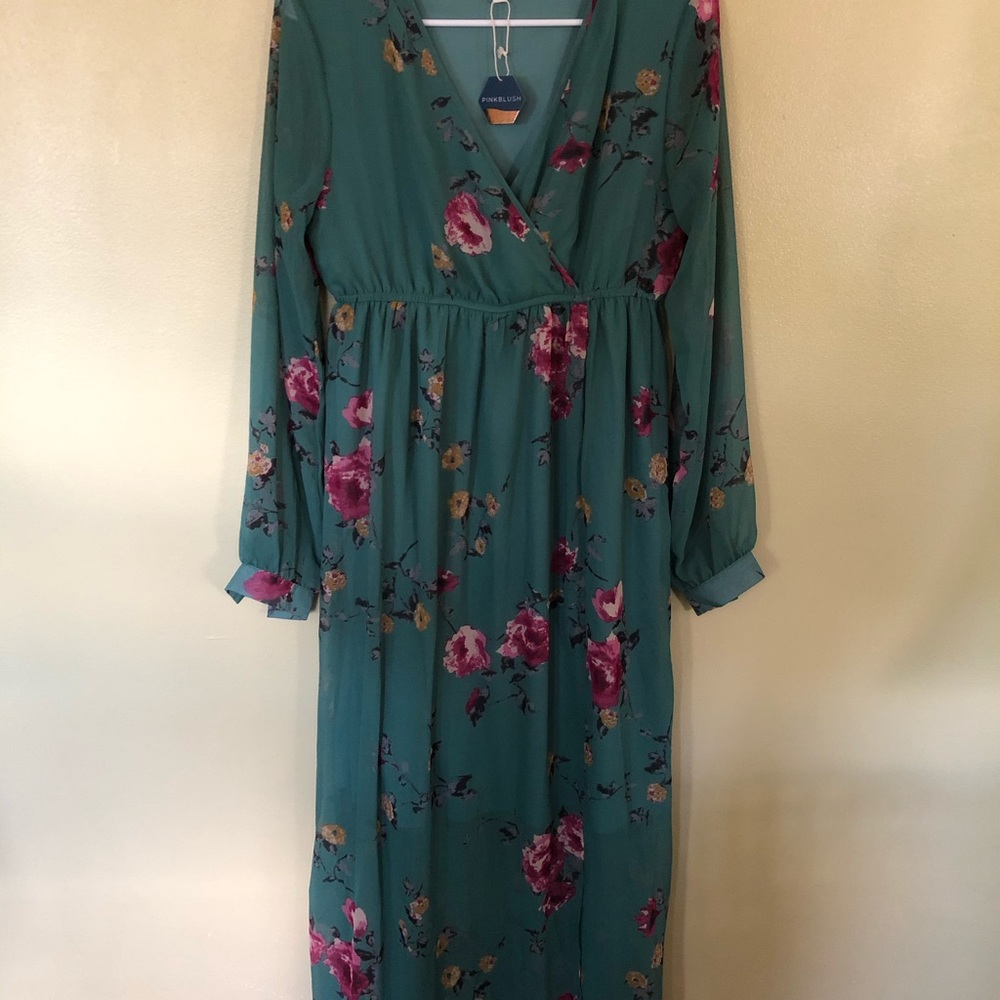 Brand new maternity dress!
